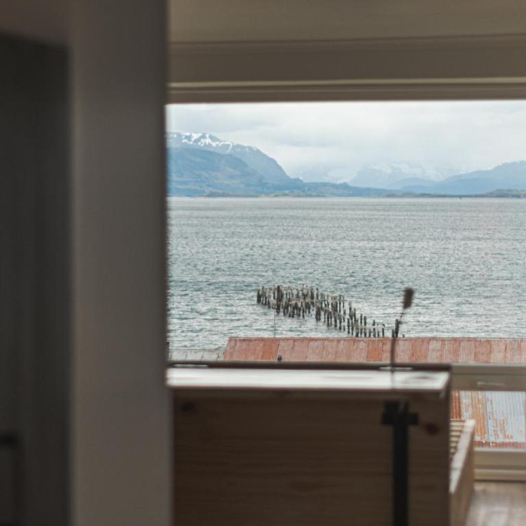 Loft By Toore Patagonia - Deluxe Double Room with Sea View - 55