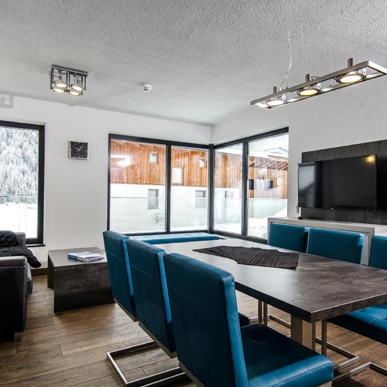 Aparthotel Adrenalin - Apartment mit Terrasse - TOP 1 - 10