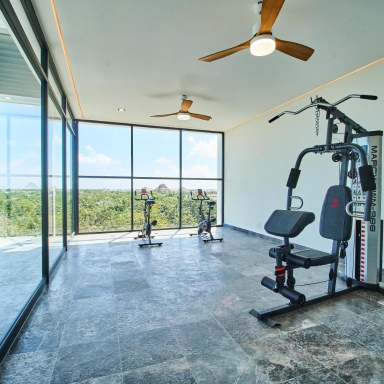 Luxury 2 Story Penthouse with Private Pool, Gym & Rooftop - Apartamento - 2 niveles - 31