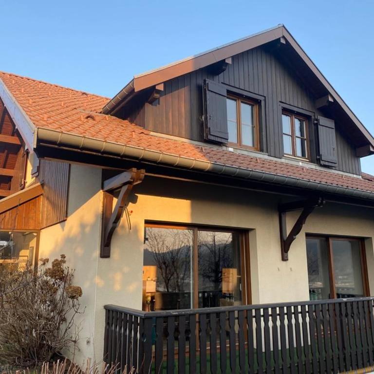 Gîte spacieux à Gérardmer avec vue sur lac, 3 chambres, Wi-Fi et parking - FR-1-589-761 - Appartement - 3
