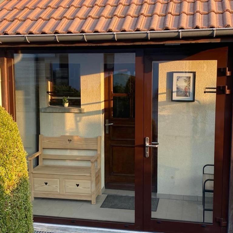 Gîte spacieux à Gérardmer avec vue sur lac, 3 chambres, Wi-Fi et parking - FR-1-589-761 - Appartement - 23