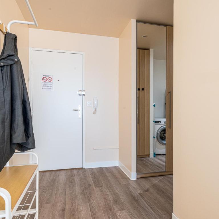 Le Jenny - 2 lits - 4 pers' - Parking - Streaming - Appartement 1 Chambre - 13