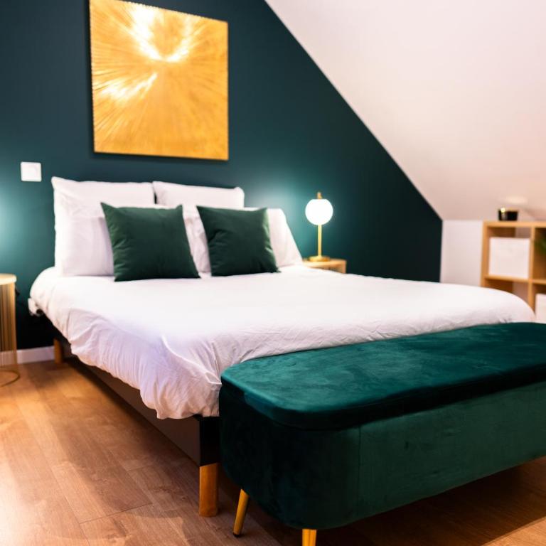 Grand loft familial 4 chambres avec parking privé - Appartement - 19
