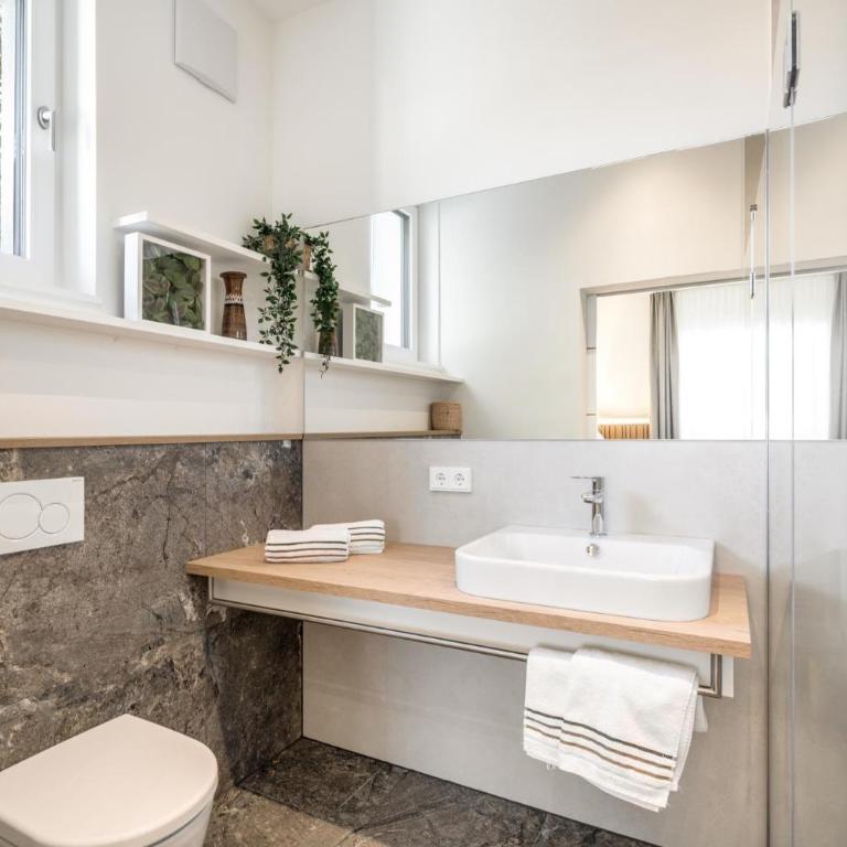 Dorfchalet by we rent - Ferienhaus mit Dusche - 18
