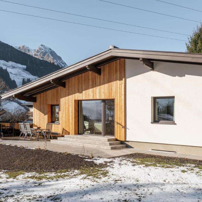 Dorfchalet by we rent - Ferienhaus mit Dusche - 35