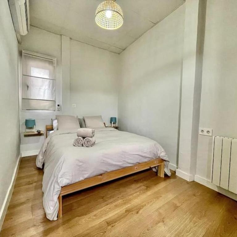 San Matías Urban Retreat with Terrace - One-Bedroom Apartment - 3