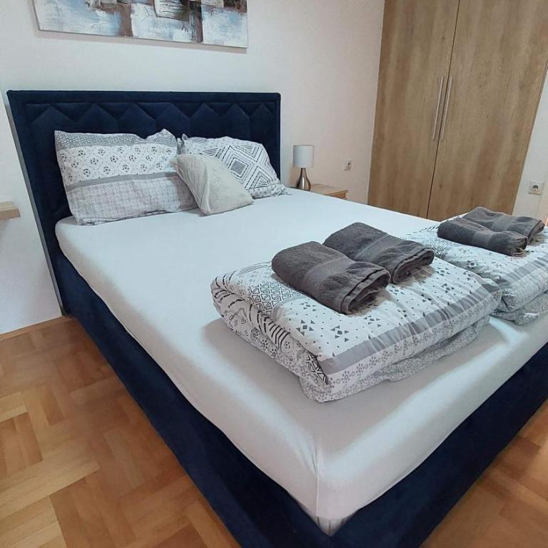 Heart of the city - Apartman sa Terasom - 4