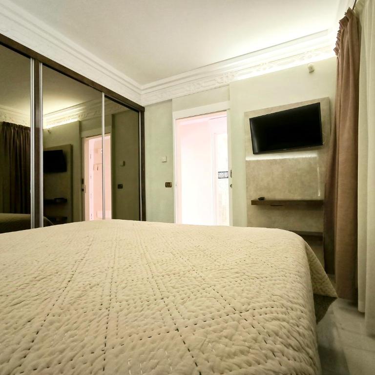 Parque Lotos Puerto de la Cruz - Apartamento de 1 dormitorio con vistas a la piscina - 25