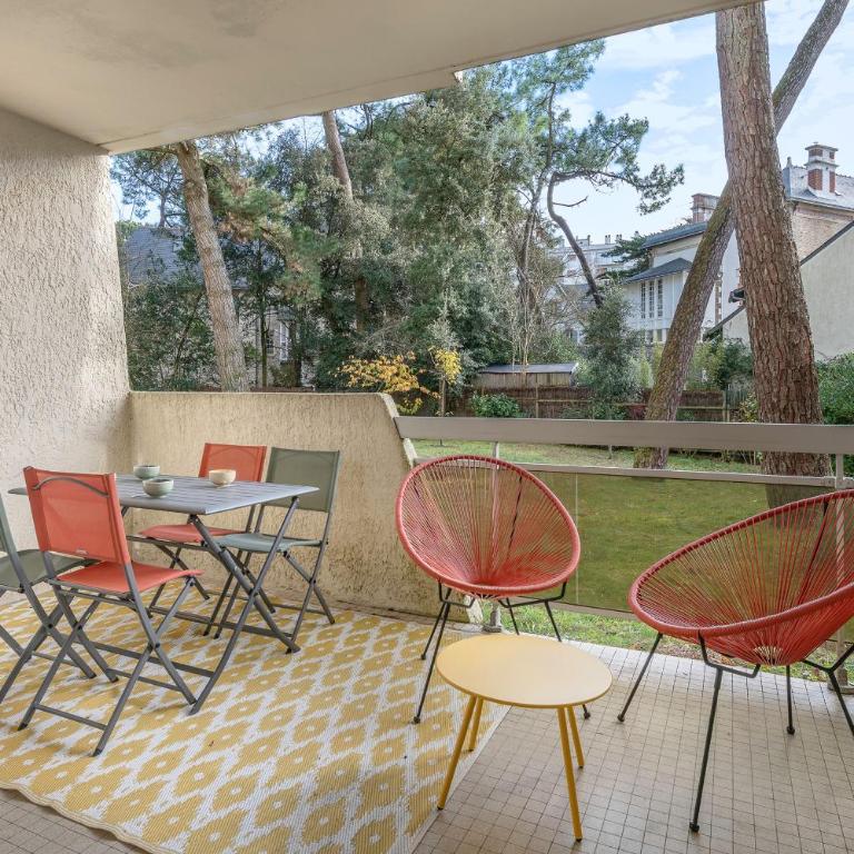 À 220m de la plage, appart avec terrasse pour 3 - Apartment - 2
