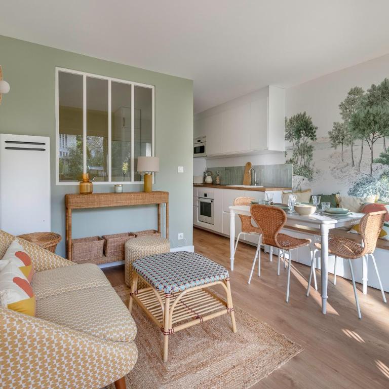 À 220m de la plage, appart avec terrasse pour 3 - Apartment - 6