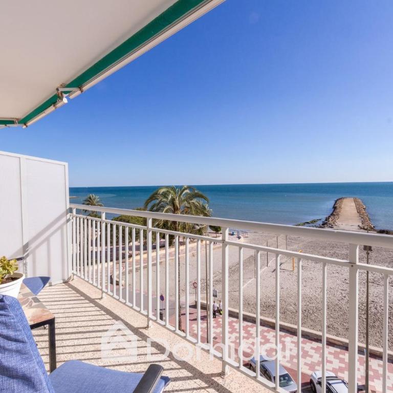 Playa a 5 metros en el centro de Santa Pola by Domidai - Apartamento de 3 dormitorios - 2