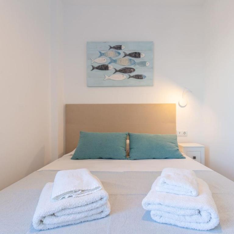 Vistas al mediterráneo by Domidai - Two-Bedroom Apartment - 11