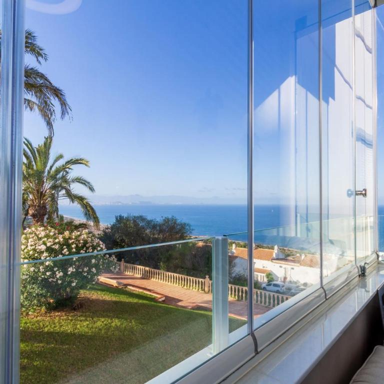 Vistas al mediterráneo by Domidai - Two-Bedroom Apartment - 17