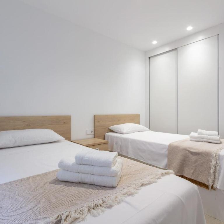 The Icon - Lujo con Vistas al Mar - Three-Bedroom Apartment - 19
