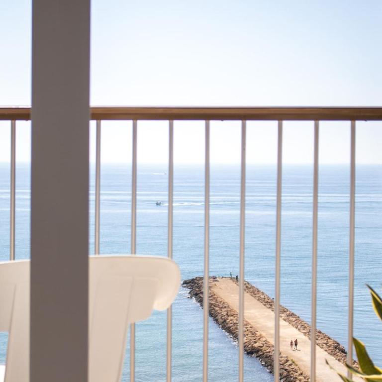 Ático a pie de playa para relax y teletrabajo - Apartamento de 3 dormitorios - 10
