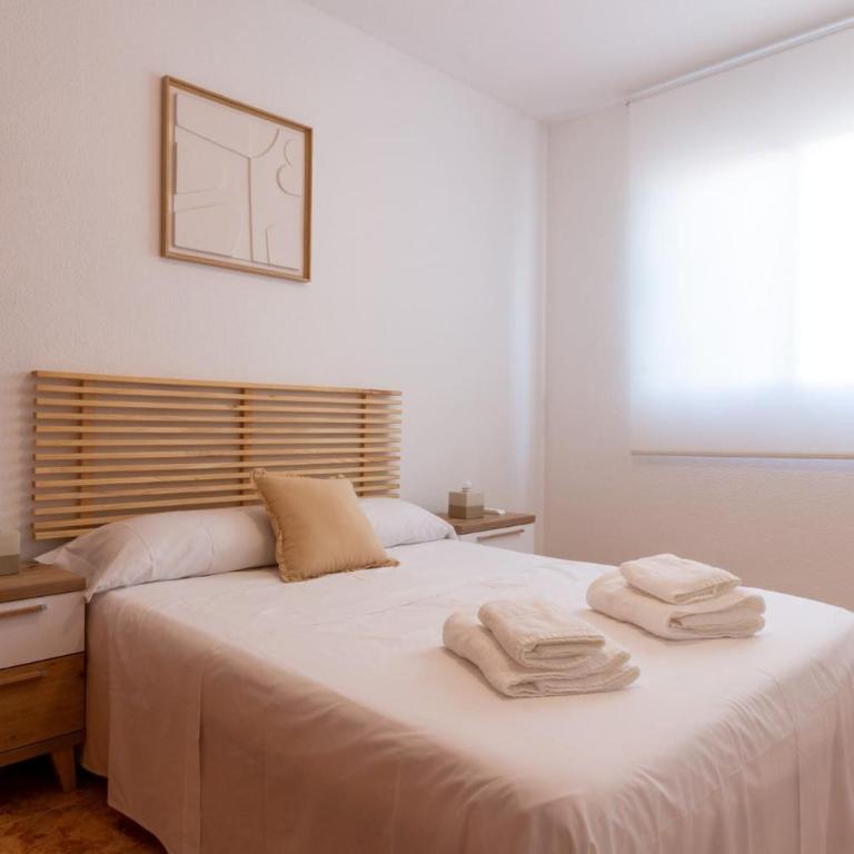 The Small Village - Pool and Relax near the Airport - Three-Bedroom Apartment - 26