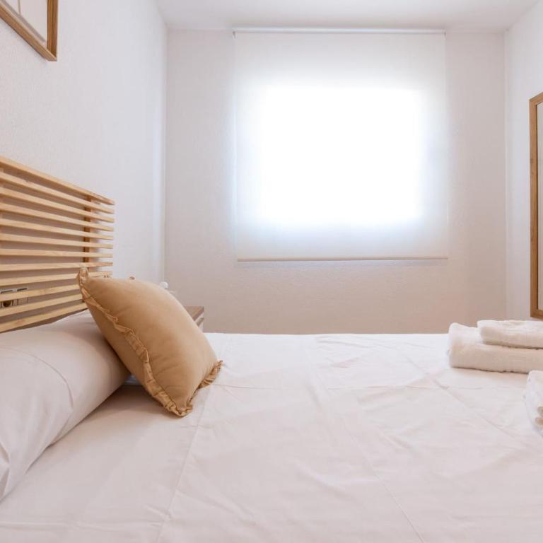 The Small Village - Pool and Relax near the Airport - Three-Bedroom Apartment - 29