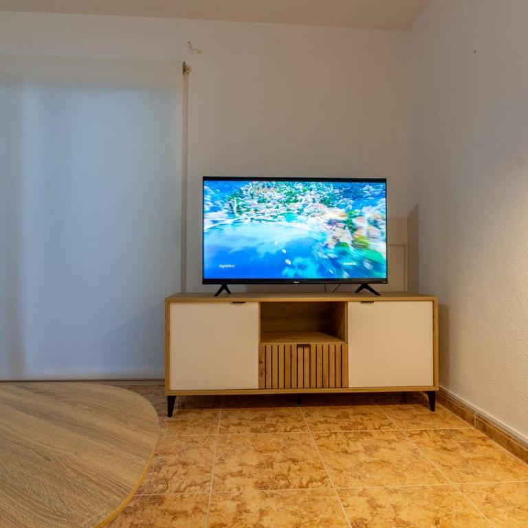 The Small Village - Pool and Relax near the Airport - Three-Bedroom Apartment - 43