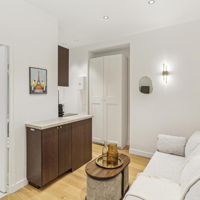 Lavie Maison Hot Tub and AC Near Arc de Triomphe - Appartement 1 Chambre - 9
