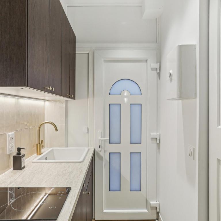 Lavie Maison Hot Tub and AC Near Arc de Triomphe - Appartement 1 Chambre - 14