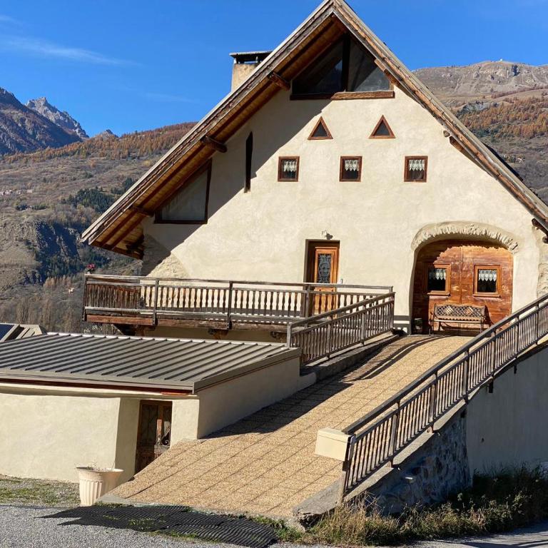 La Ferme de la Tour - Chalet - 3