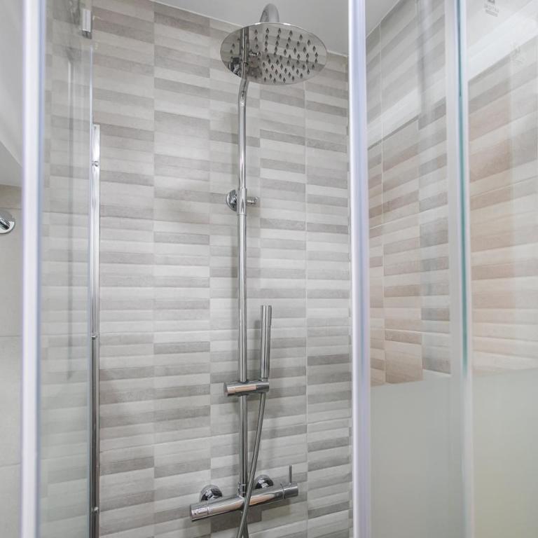 E4lle1031 - Studio next to Plaza Espanya - Studio Apartment - 7
