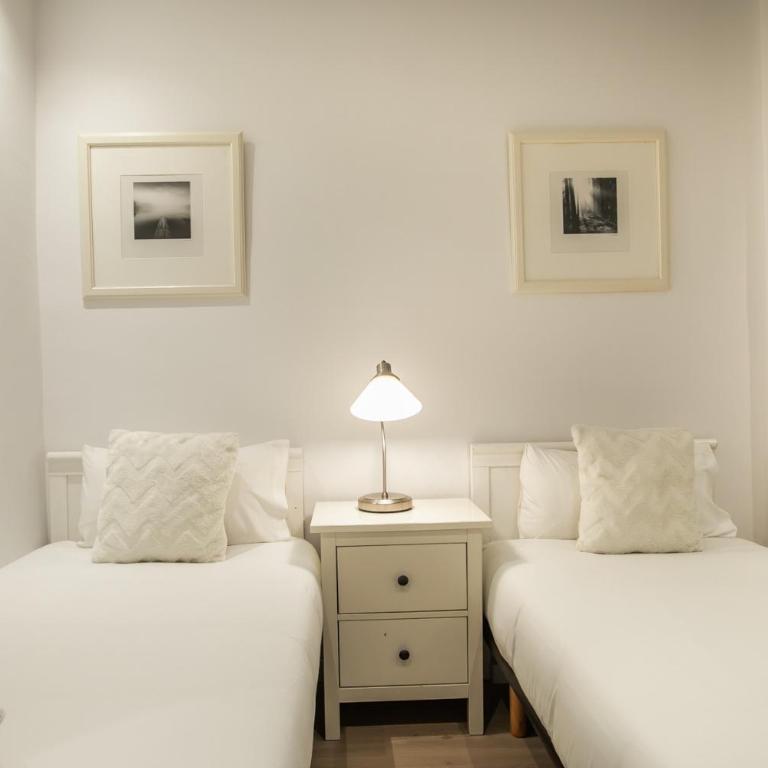 E4lle1031 - Studio next to Plaza Espanya - Studio Apartment - 8