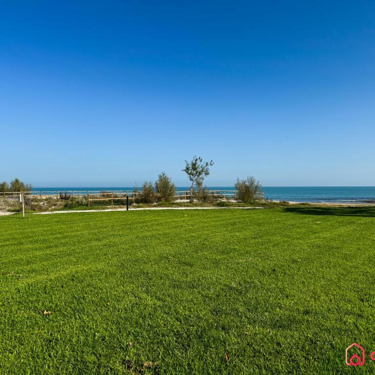 Fantástico 1era línea con 3 habs - Apartamento de 3 dormitorios con vistas al mar - 37