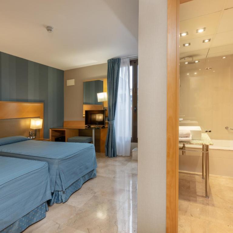 Hotel del Mar - Double or Twin Room with Terrace - 13