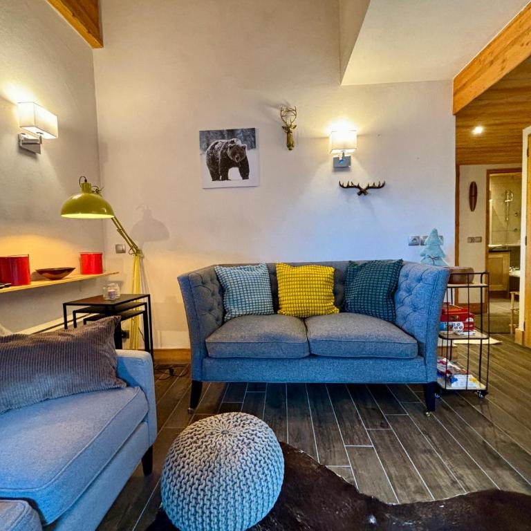 Chalets d'Angèle D5 - T3 Cosy à Châtel - Two-Bedroom Apartment with Terrace - 5