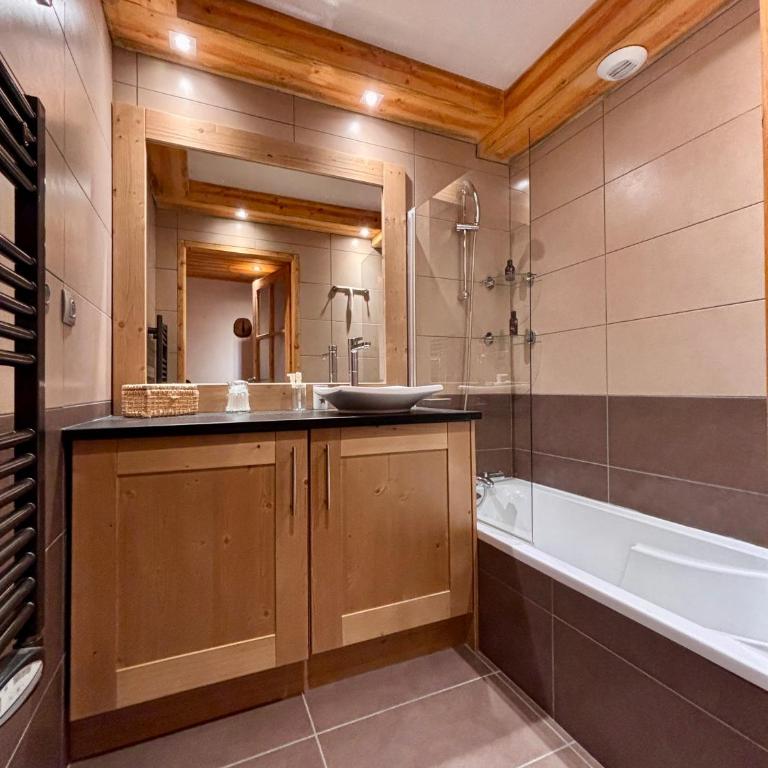 Chalets d'Angèle D5 - T3 Cosy à Châtel - Two-Bedroom Apartment with Terrace - 11