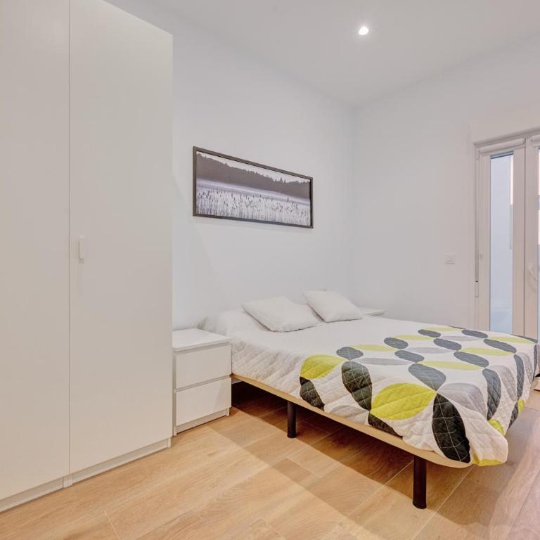 Studio Irati by Clabao - One-Bedroom Apartment - 12