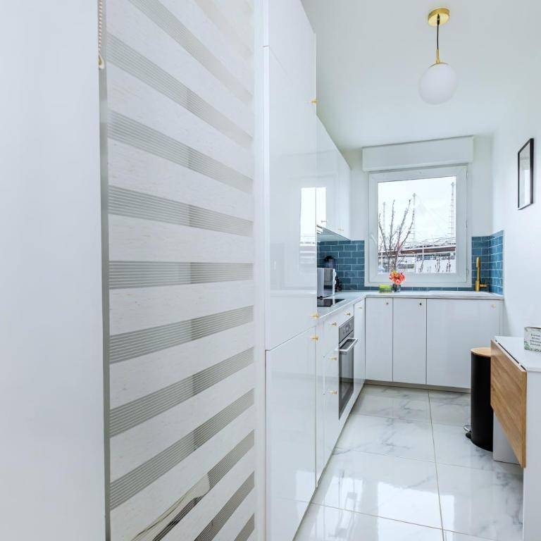 Cocon à la plaine Saint-Denis ! - Two-Bedroom Apartment - 24