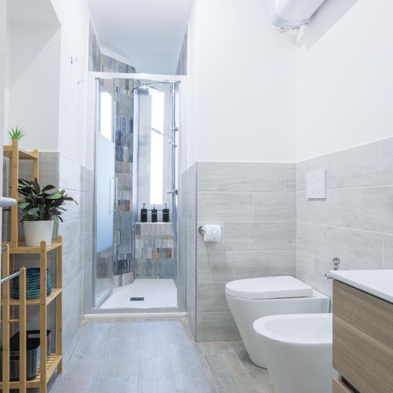 Tao's House vicino alla Metropolitana - 2 Camere - AC - Wi Fi veloce - Two-Bedroom Apartment - 5