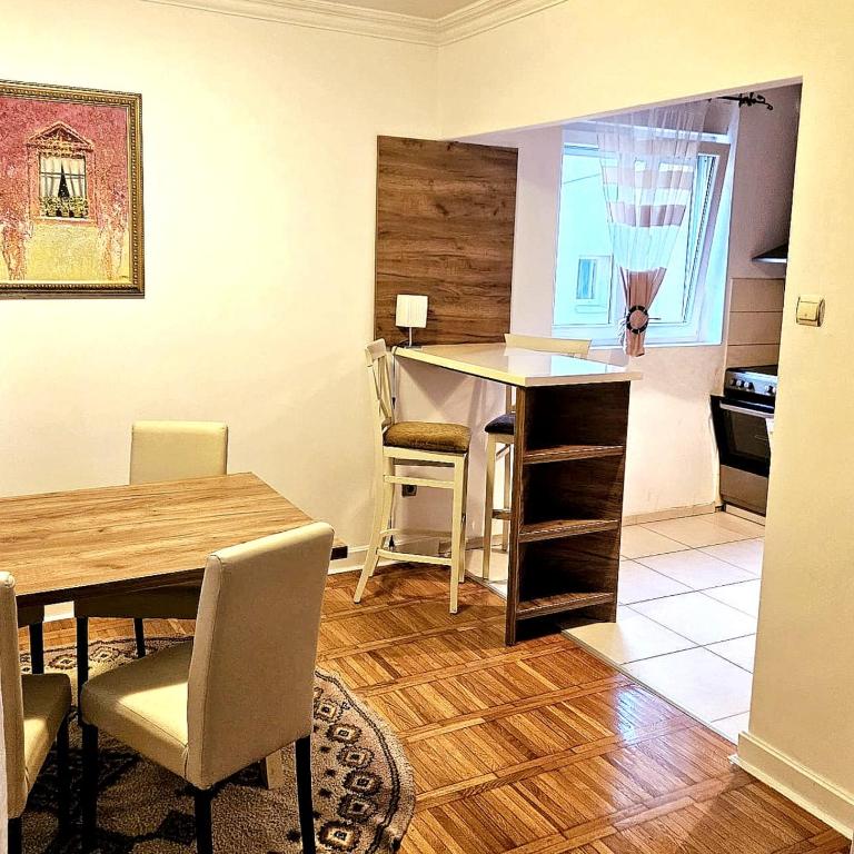 BELGRADE ROMANCE cozy spatious quiet - Apartman sa 2 Spavaće Sobe - 3