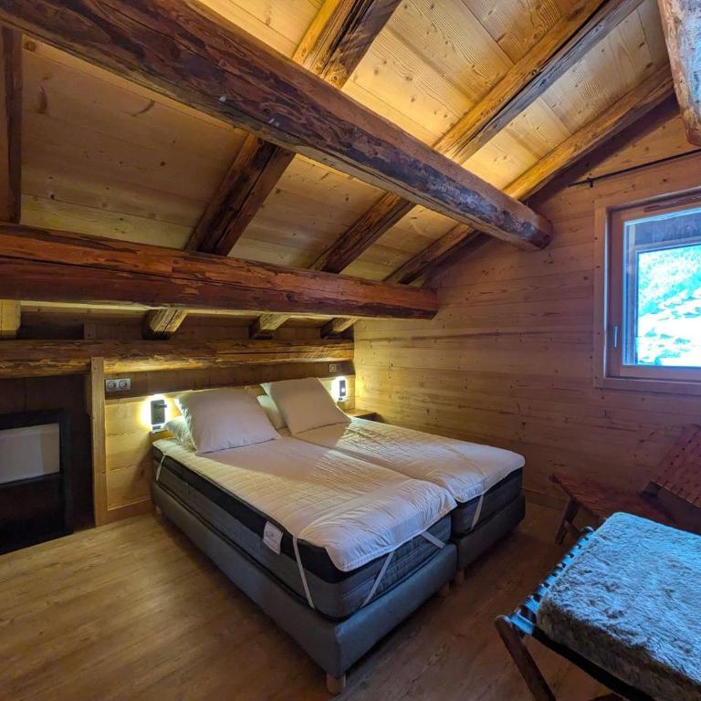 Lodge alpin chaleureux, 4 chambres, 10 pers, parking, terrasse, Arêches-Beaufort - Appartement 4 Chambres - 7