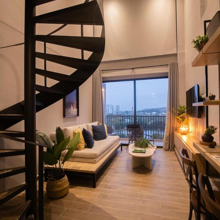 Modern Loft In The Heart Of The Historic Center - Apartamento Deluxe - 2