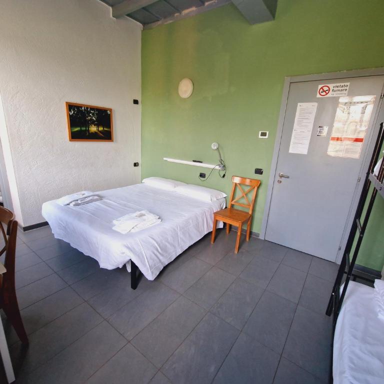 B&B e Ostello, Parco di Monza, CASCINA COSTA ALTA - Camera Familiare (2 Adulti + 2 Bambini) - 23