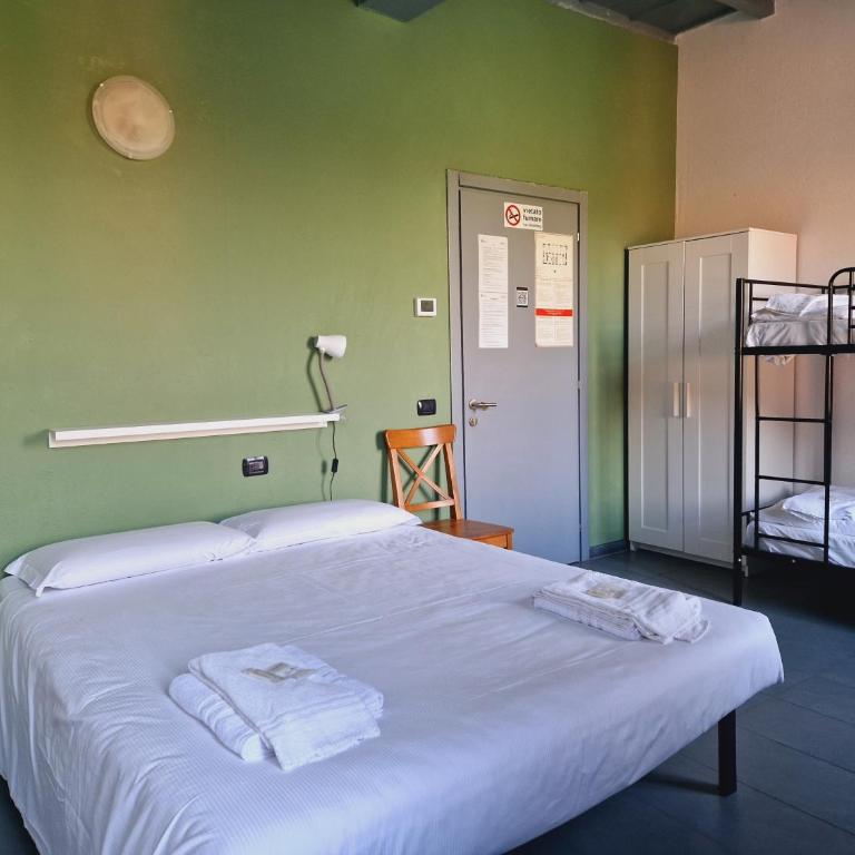 B&B e Ostello, Parco di Monza, CASCINA COSTA ALTA - Camera Familiare (2 Adulti + 2 Bambini) - 27
