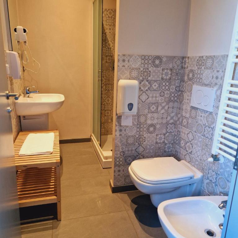 B&B e Ostello, Parco di Monza, CASCINA COSTA ALTA - Camera Familiare (2 Adulti + 2 Bambini) - 11