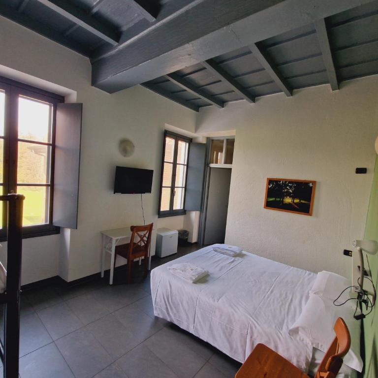 B&B e Ostello, Parco di Monza, CASCINA COSTA ALTA - Camera Familiare (2 Adulti + 2 Bambini) - 6