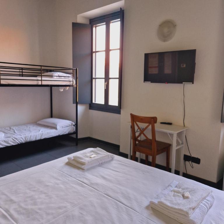 B&B e Ostello, Parco di Monza, CASCINA COSTA ALTA - Camera Familiare (2 Adulti + 2 Bambini) - 21