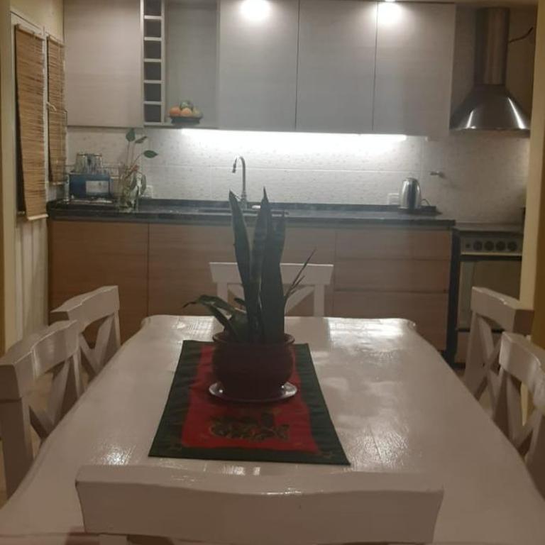 Chalet privado hasta 8 personas con pileta - Casa de 4 dormitorios - 8