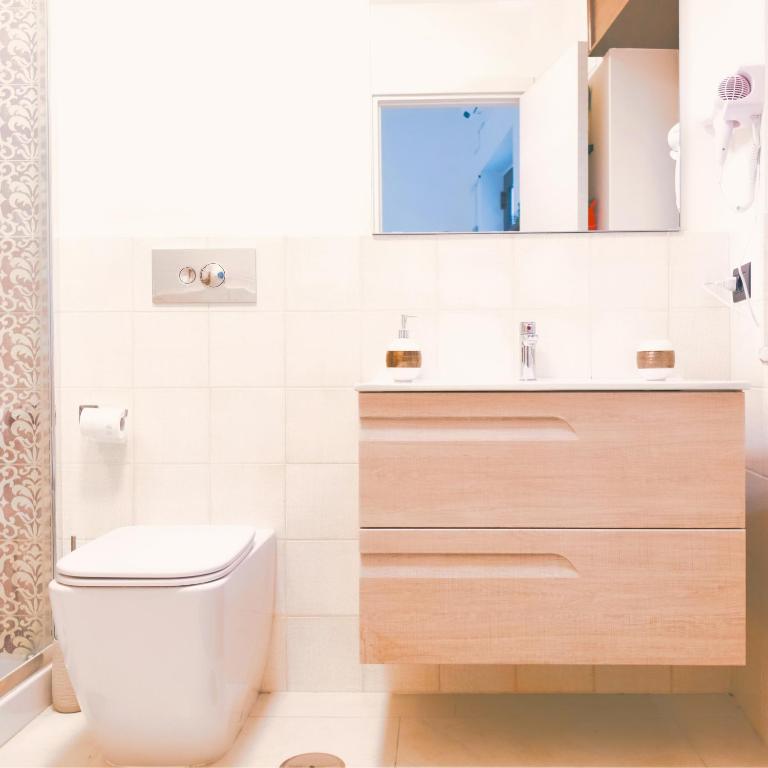 Domus Urbana - Guest House - Appartamento con 1 Camera da Letto con Balcone e Vista Città - 25