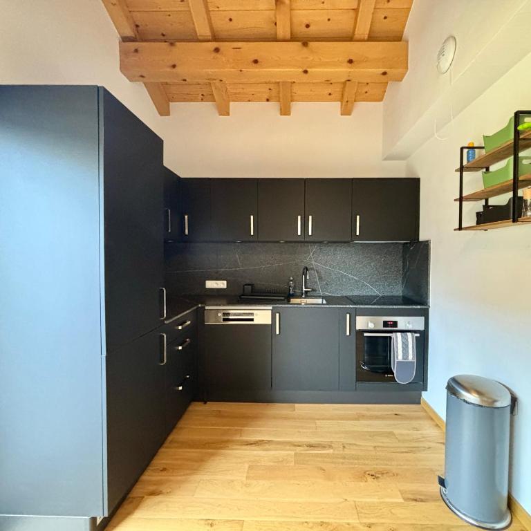 Grand T3 et Coin montagne - Central et lumineux - Appartement 2 Chambres avec Balcon - 7