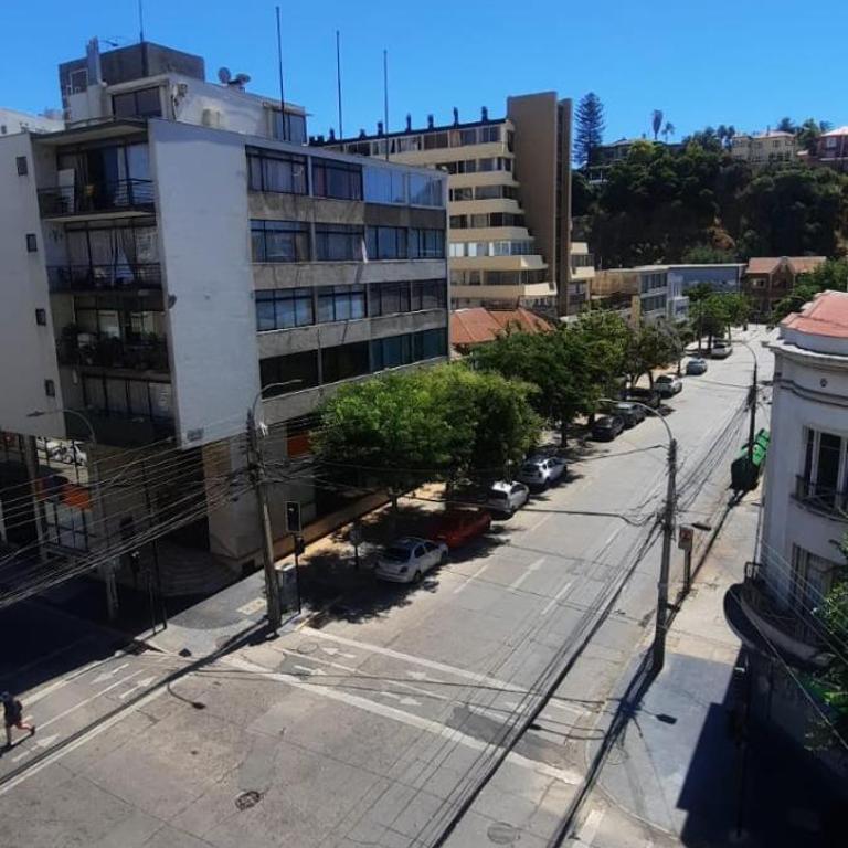 Departamento pleno centro viña - Two-Bedroom Apartment with Balcony - 16