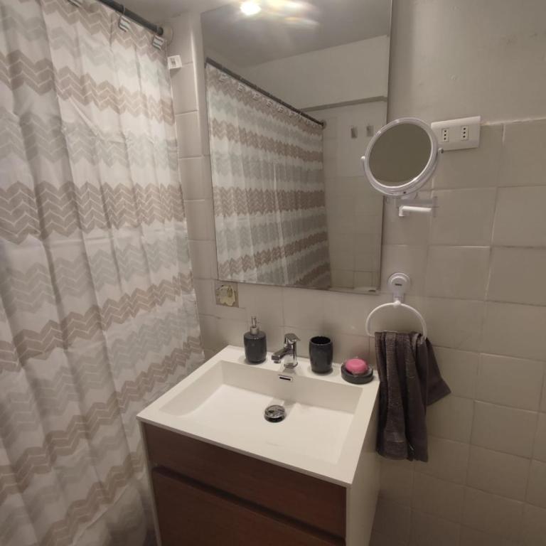 Departamento pleno centro viña - Two-Bedroom Apartment with Balcony - 11