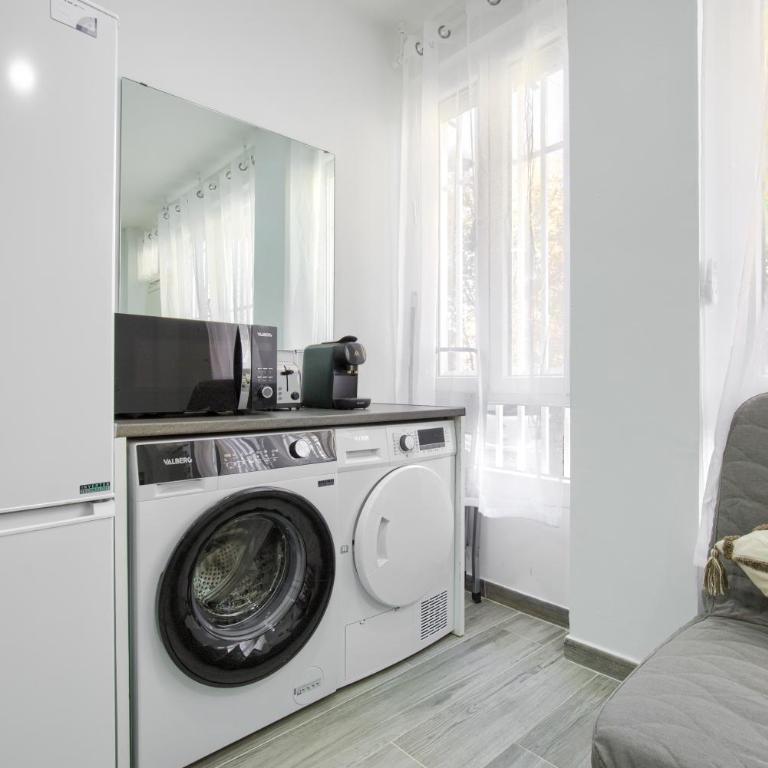 Plaza de toros de las Ventas, Ifema, Movistar Arena, Aeropuerto - Three-Bedroom Apartment - 9