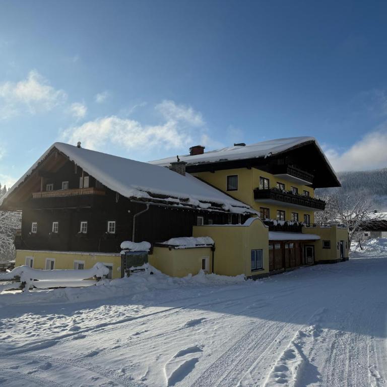 Hotel Bergglück - Familienzimmer mit Badewanne - 1