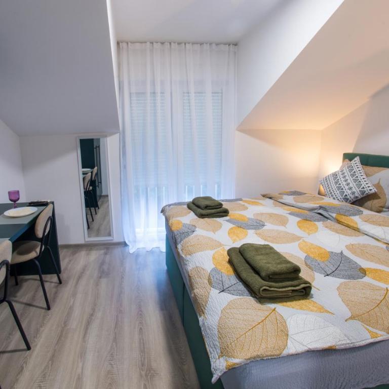 Maxim Apartments - Superior Studio - 3